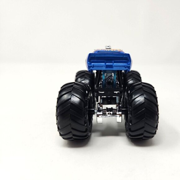 Hot Wheels Monster Trucks RODGER DODGER 1:64 2020 Crash Legends 01/07 (ne4) - Picture 5 of 8